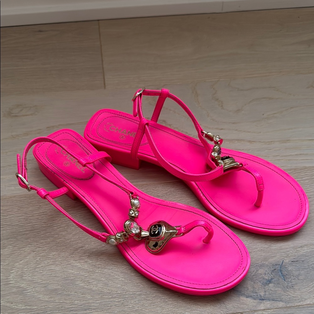 Chanel hot pink sandals